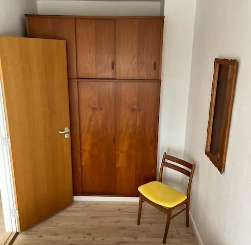 빌라 5 Per Charming Townhouse In