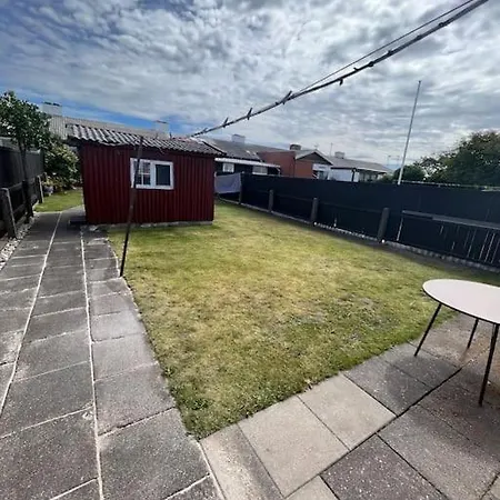 5 Per Charming Townhouse In Villa
